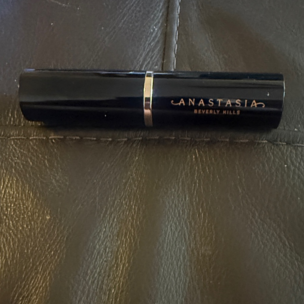 Anastasia Beverly Hills Highlighter-Banana-NEW BUT NO BOX